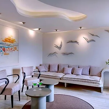Kouros Art (adults Only) 4* Naxos City